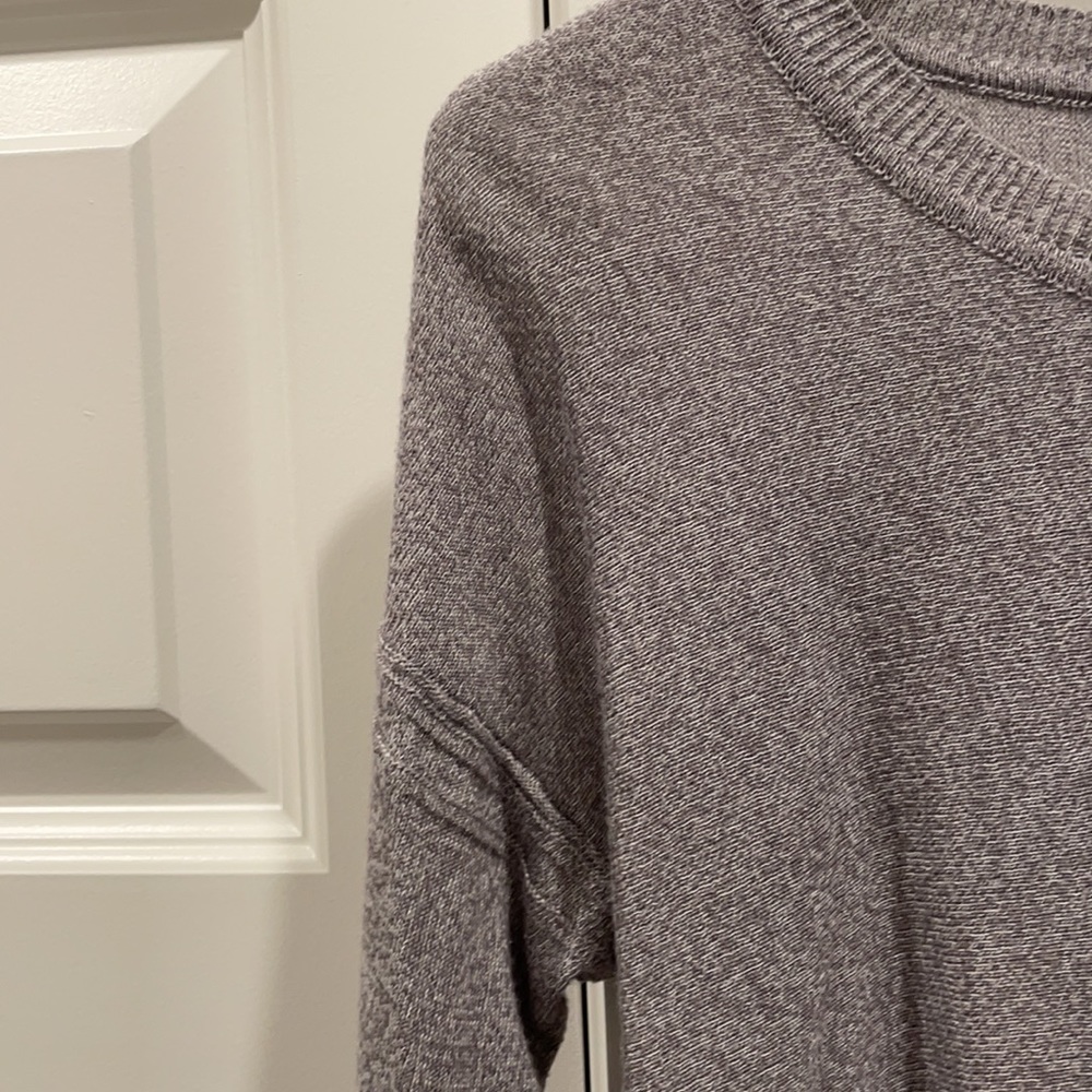 Grey sweater - Picture 2 of 3